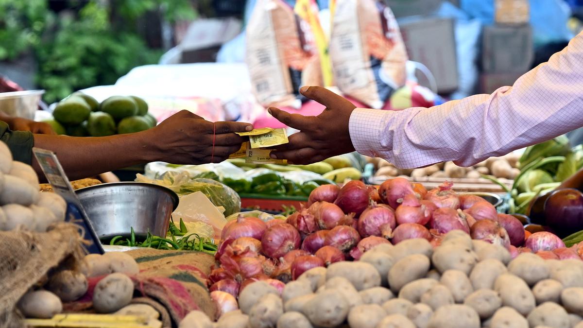 Inflation under 4%, but vegetable prices up again